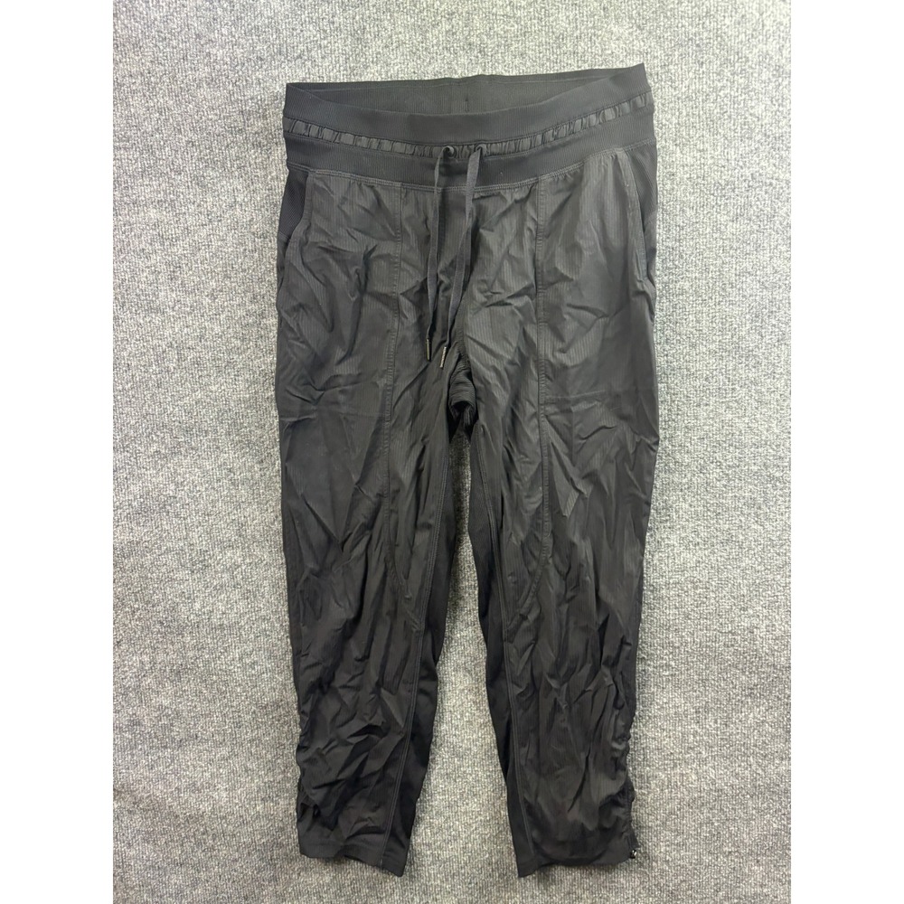 Lululemon Beyond the Studio Crop Women 6 Black Ribbed Waistband Jogger Pants
